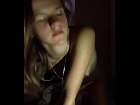 ❤️ He kaikamahine masturbate a cums ☑ Porno ia makou
